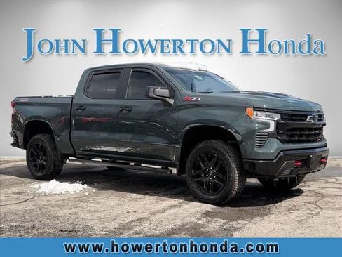 Used 2025 Chevrolet Silverado 1500 LT Trail Boss w/ Convenience Package II image 1