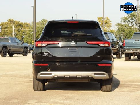 Used 2024 Mitsubishi Outlander SE Black Edition AWD/4WD image 6
