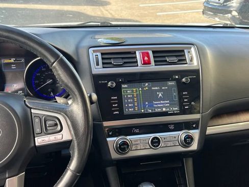 Used 2016 Subaru Outback 2.5i Limited image 17
