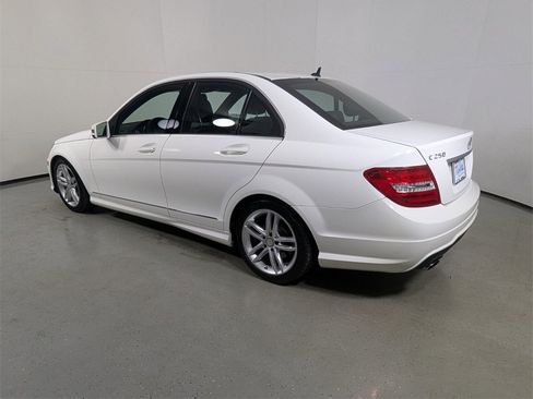 Used 2014 Mercedes-Benz C 250 Sedan image 5