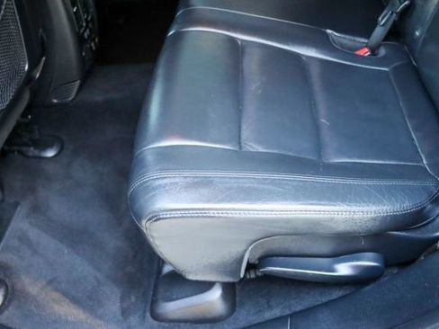 Used 2018 Jeep Grand Cherokee Limited image 17