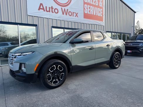 Used 2023 Hyundai Santa Cruz SE image 22