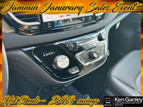 New 2026 Chrysler Voyager LX image 11