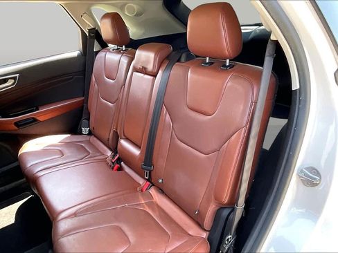 Used 2015 Ford Edge Titanium w/ Equipment Group 302A FWD image 21