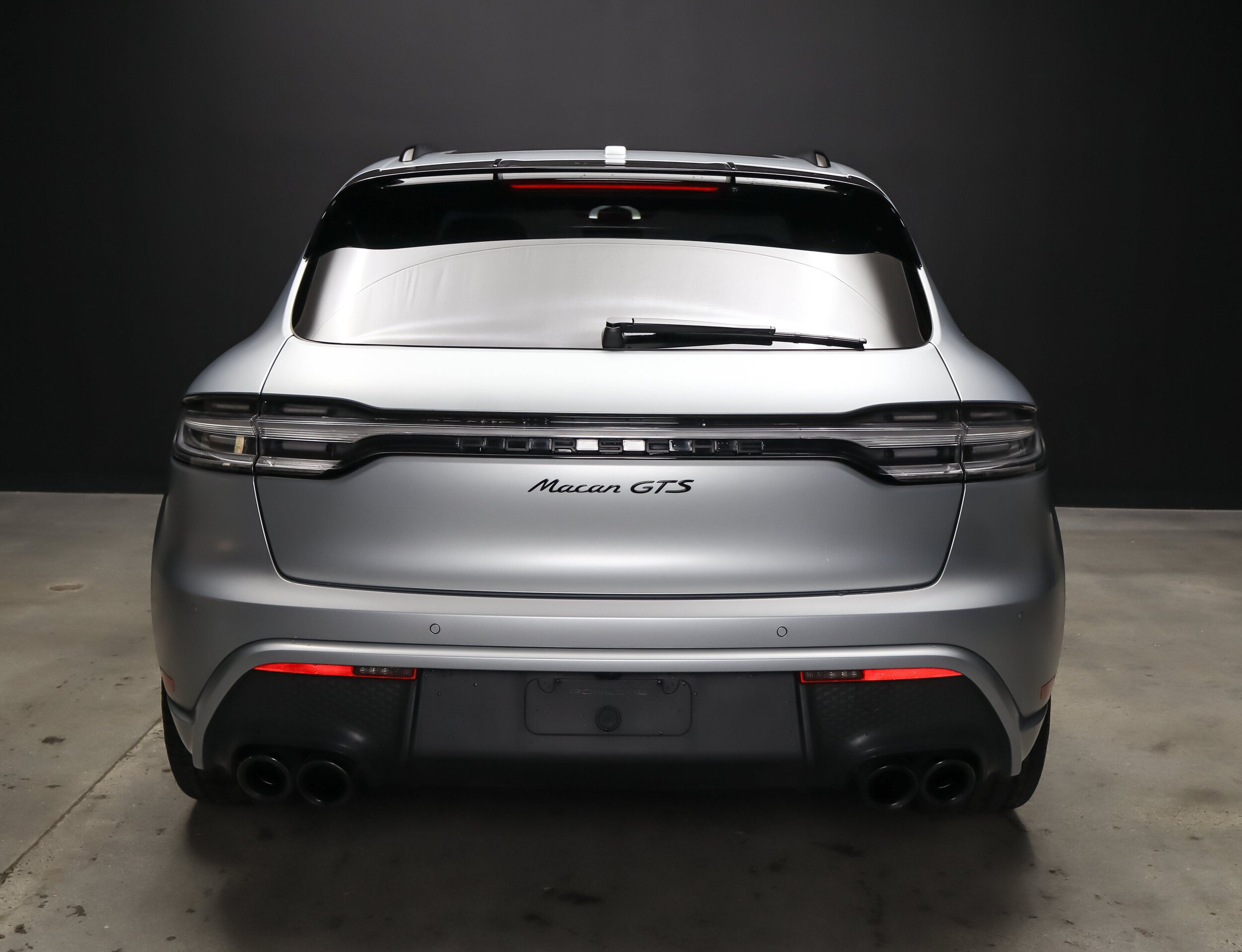 Certified 2025 Porsche Macan GTS AWD/4WD image 6