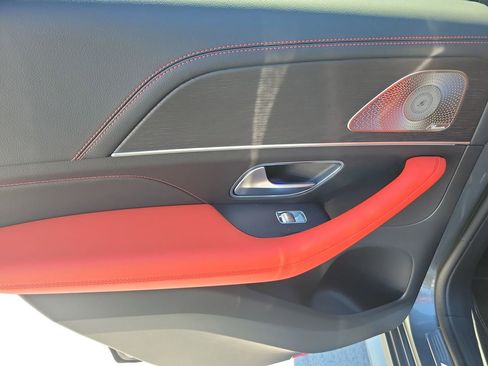 New 2026 Mercedes-Benz GLE 53 AMG 4MATIC image 10