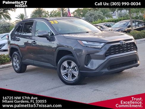 Used 2023 Toyota RAV4 XLE w/ Convenience Package FWD image 1