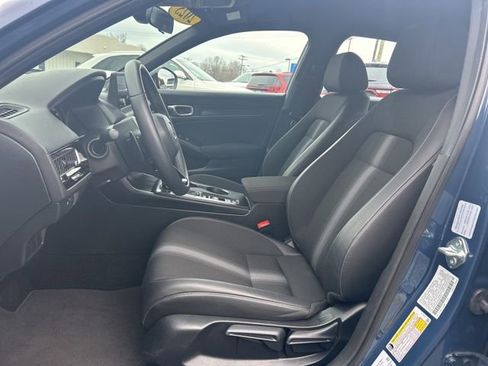 Used 2025 Honda Civic Sport image 14
