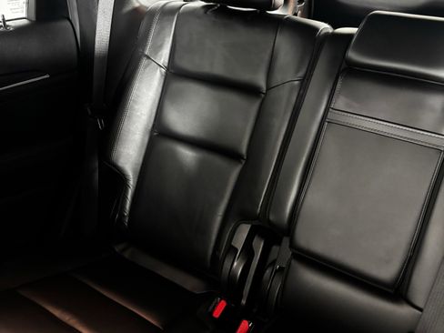Used 2019 Jeep Grand Cherokee Limited image 20