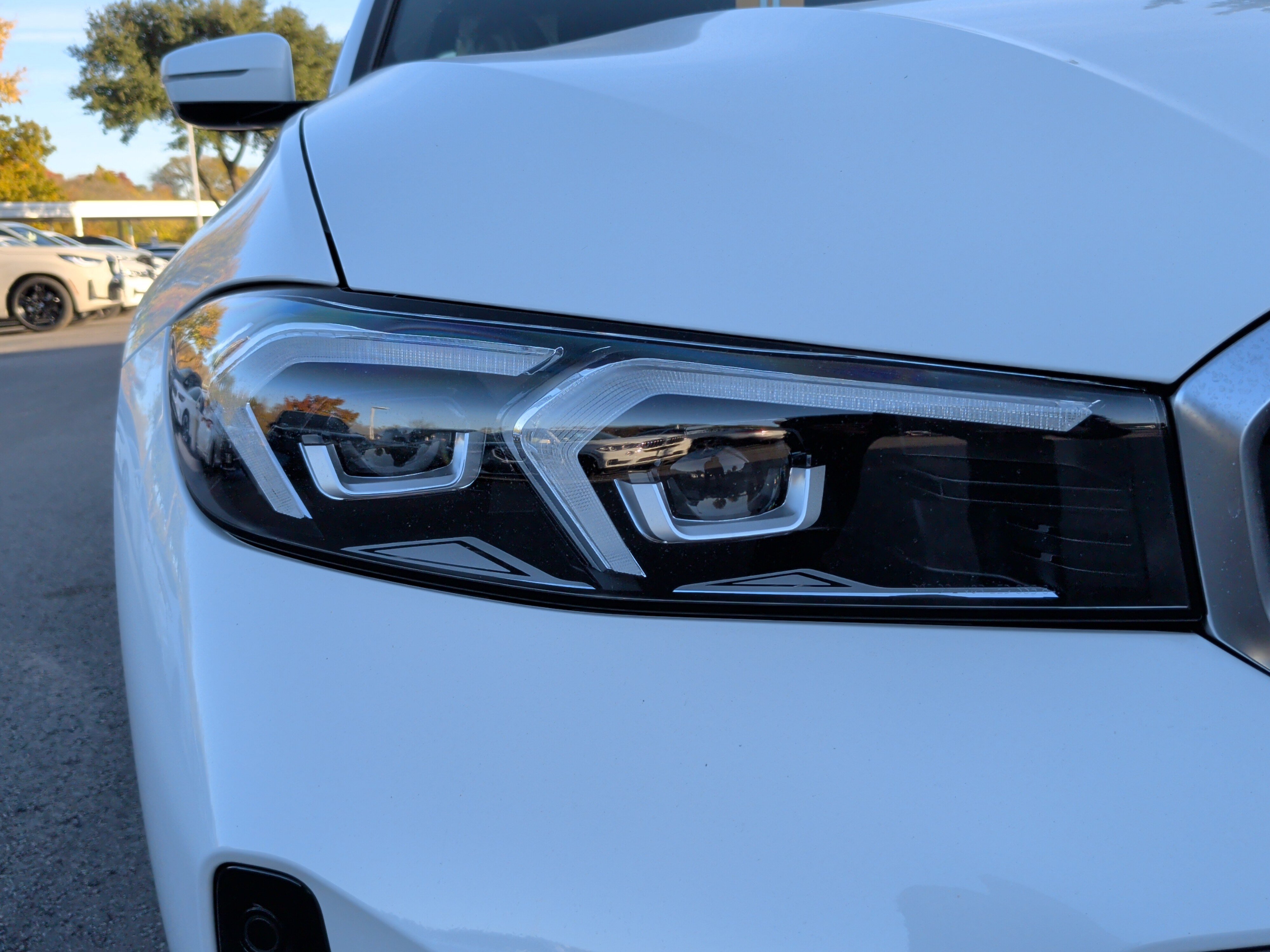 Used 2026 BMW 330i Sedan w/ M Sport Package RWD image 11