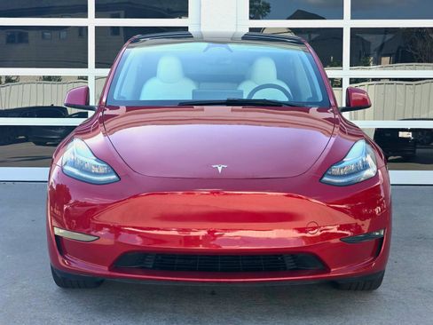 Used 2023 Tesla Model Y Long Range AWD/4WD image 7