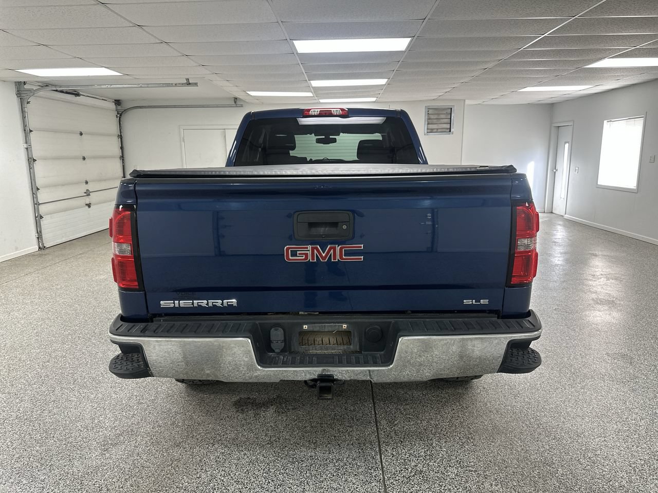 Used 2015 GMC Sierra 1500 SLE w/ SLE Value Package AWD/4WD image 7