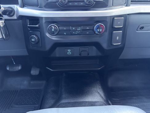 Used 2023 Ford F150 XL RWD image 18