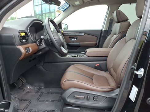 Used 2023 Honda Pilot Elite image 11