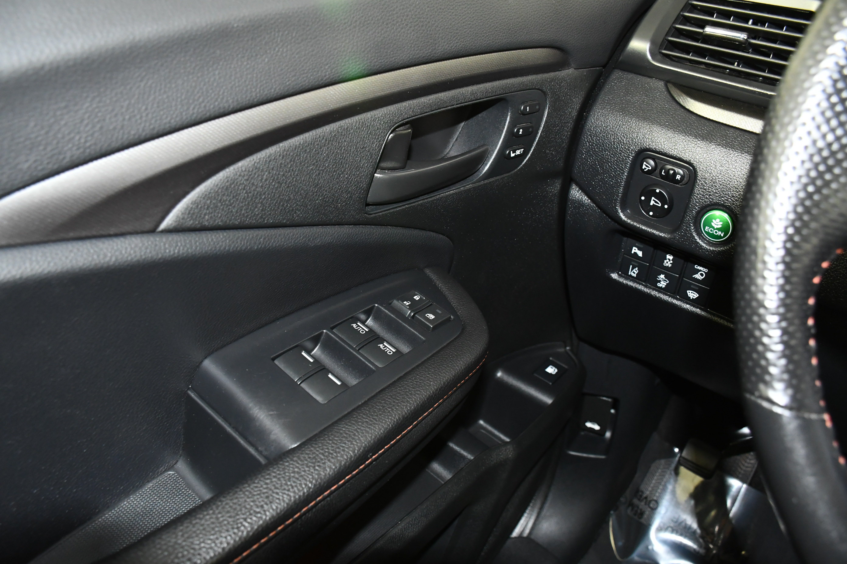 Certified 2024 Honda Ridgeline TrailSport image 33