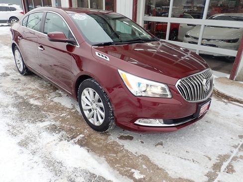 Used 2015 Buick LaCrosse image 22