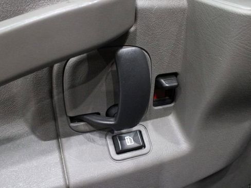 Used 2023 Chevrolet Express 2500 w/ Driver Convenience Package image 13