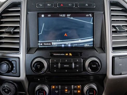 Used 2018 Ford F150 King Ranch w/ Equipment Group 601A Luxury AWD/4WD image 25
