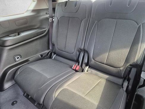 Used 2023 Jeep Grand Cherokee L Laredo AWD/4WD image 25