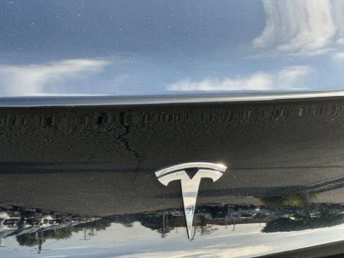 Used 2023 Tesla Model 3 Standard Range image 29