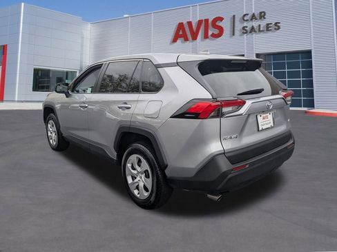 Used 2025 Toyota RAV4 LE image 9