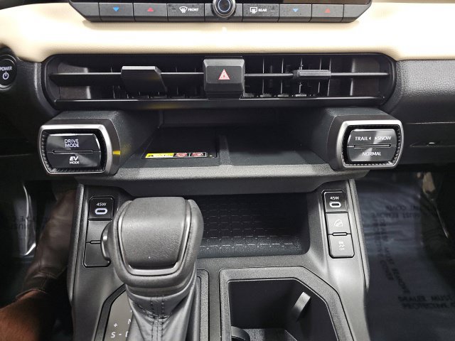 Used 2026 Toyota RAV4 XLE Premium w/ Panoramic Sun Roof Package AWD/4WD image 26