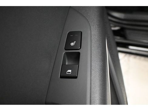 New 2026 Kia Niro Wind w/ Wind Preserve Package FWD image 12