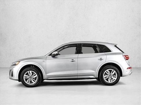 Used 2022 Audi Q5 2.0T Premium image 9