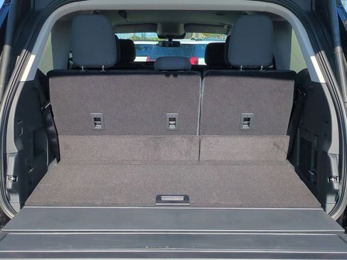 New 2026 Ford Expedition Active image 13