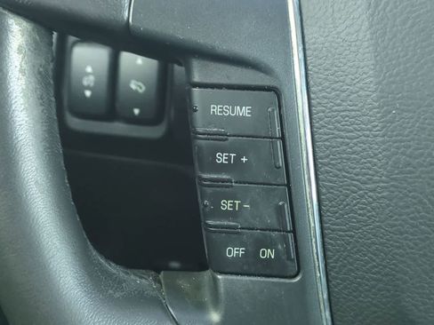 Used 2011 Ford Taurus Limited w/ 303A Rapid Spec Order Code FWD image 24