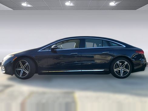 Certified 2023 Mercedes-Benz EQS 580 Blue image 2