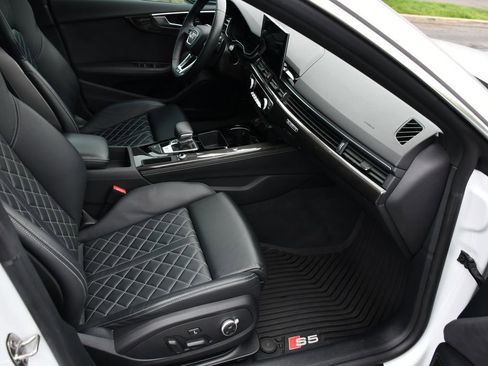 Certified 2023 Audi S5 Premium Plus w/ Premium Plus Package AWD/4WD image 24