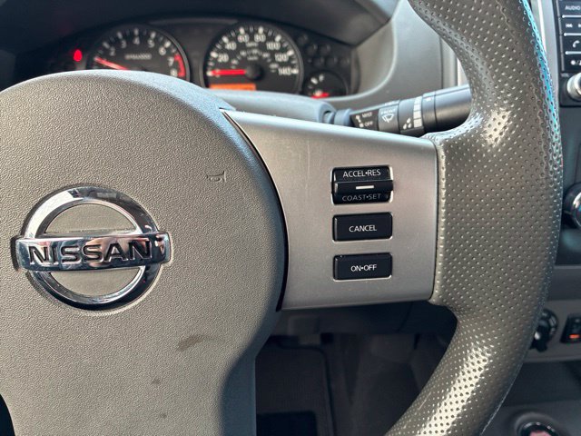 Used 2021 Nissan Frontier SV w/ Midnight Edition Floor Mats AWD/4WD image 38