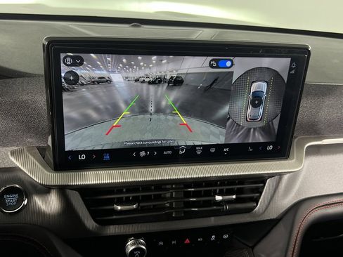 Used 2025 Ford Explorer ST w/ Sun And Sound Package image 15