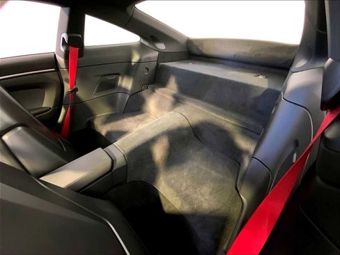 Certified 2024 Porsche 911 Carrera T RWD image 24