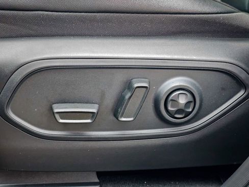 New 2025 Jeep Grand Cherokee Limited image 15