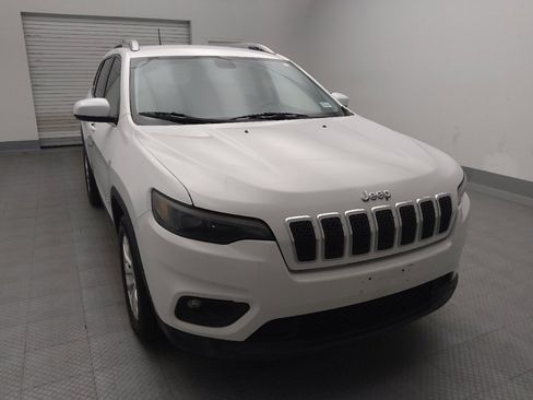 Used 2019 Jeep Cherokee Latitude w/ Popular Appearance Group FWD image 14