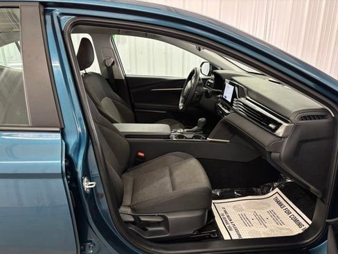 Used 2025 Toyota Camry LE image 29