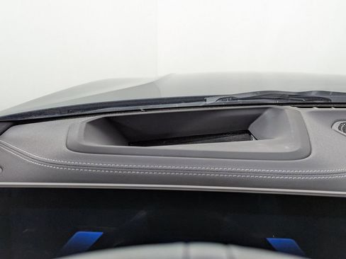 Used 2025 BMW 330i xDrive Sedan w/ M Sport Package image 23