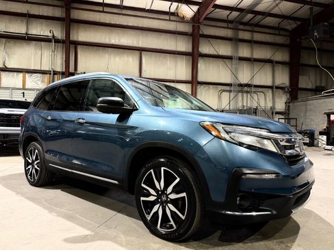 Used 2019 Honda Pilot Touring image 1