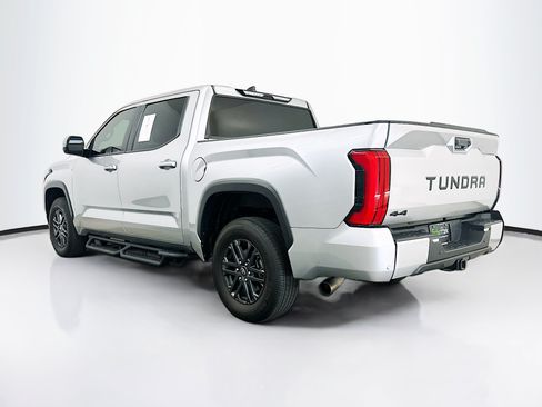 Used 2025 Toyota Tundra SR5 w/ SR5 Convenience Package AWD/4WD image 5