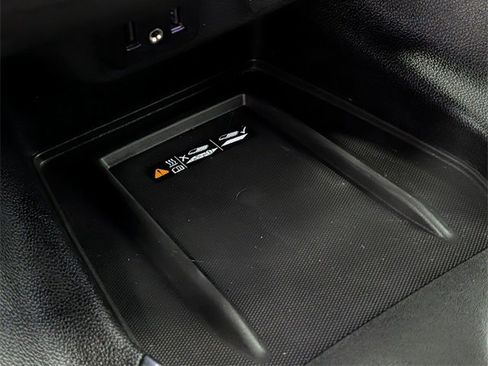 Certified 2022 Chevrolet Traverse LT w/ LPO, Blackout Package image 25