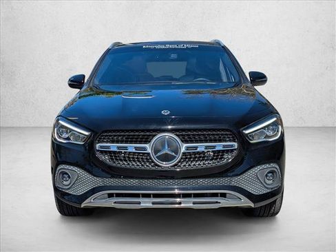 Certified 2022 Mercedes-Benz GLA 250 4MATIC image 2