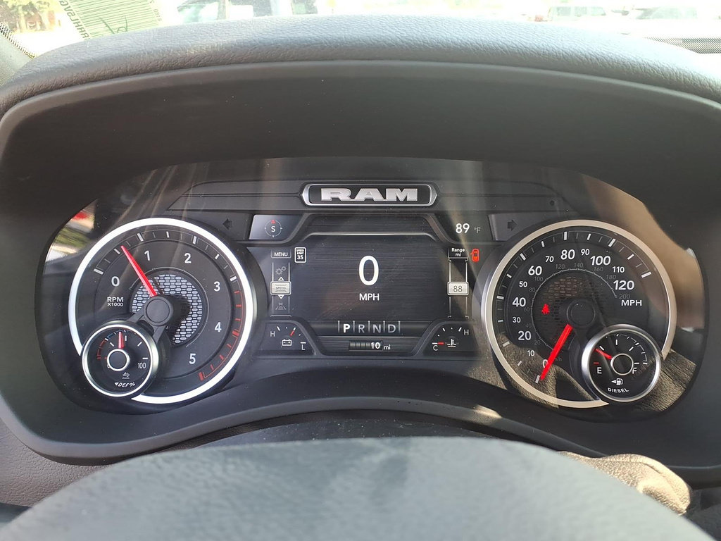 New 2027 RAM 3500 Big Horn AWD/4WD image 17