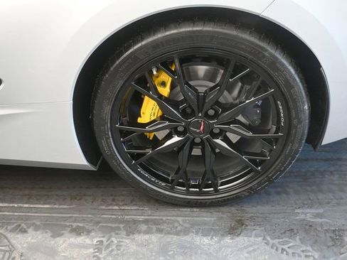 New 2026 Chevrolet Corvette Stingray Premium Cpe w/ Z51 Performance Package image 10