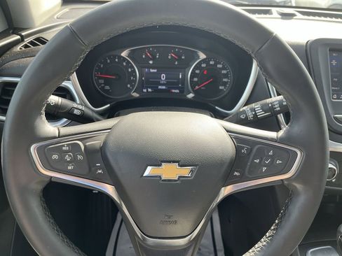 Used 2024 Chevrolet Equinox LT FWD image 14