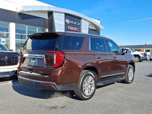 Used 2022 GMC Yukon SLT w/ SLT Luxury Package image 6