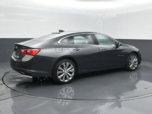 Used 2017 Chevrolet Malibu Premier w/ Premier Sun and Wheel Package image 22