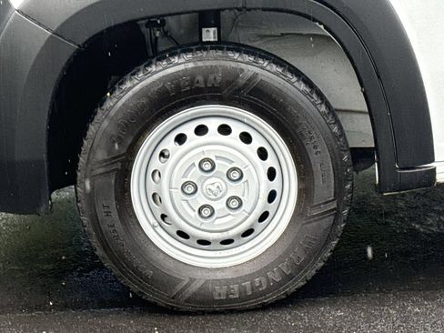 Used 2023 RAM ProMaster 2500 FWD image 18