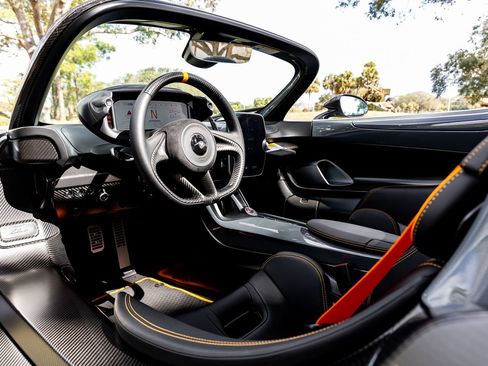 Used 2021 McLaren Elva RWD image 81